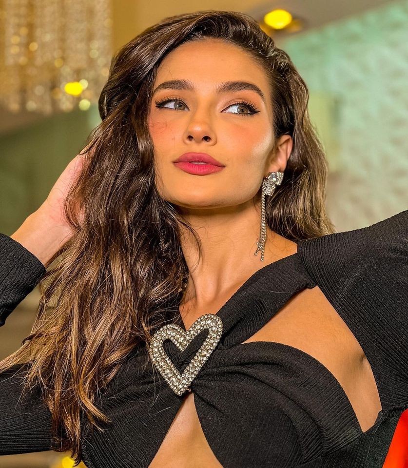 Tân Miss Charm 2023 gợi cảm cỡ nào? Tân Miss Charm 2023 gợi cảm cỡ nào?