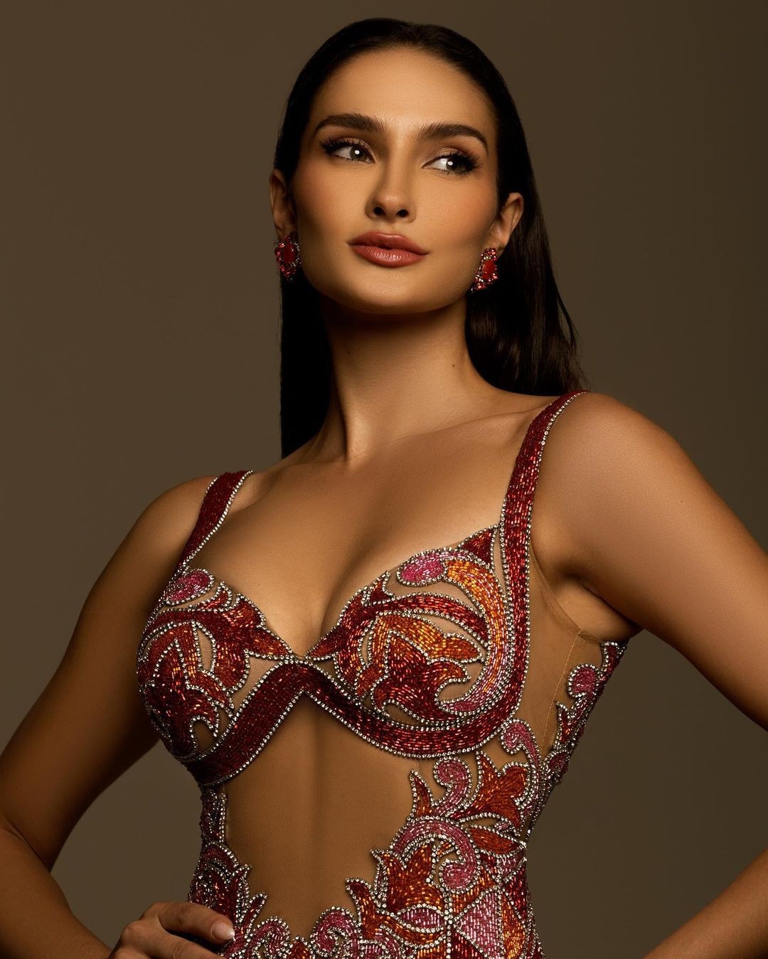 Tân Miss Charm 2023 gợi cảm cỡ nào? Tân Miss Charm 2023 gợi cảm cỡ nào?