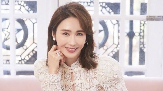 Trung Quốc: Lê Tư xuất hiện hoàn hảo dự sự kiện