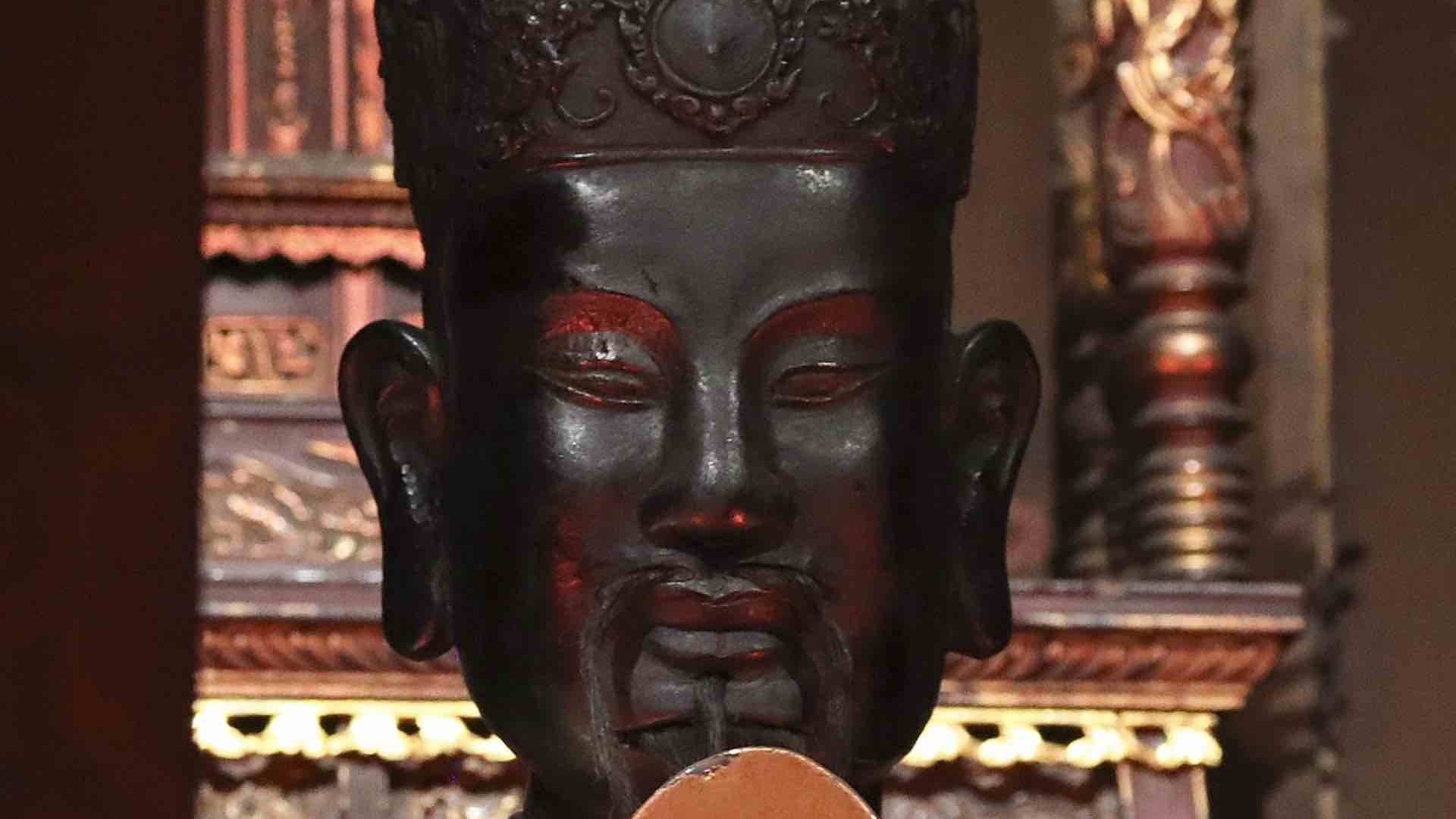 Chiêm ngưỡng tượng đồng độc bản vua An Dương Vương