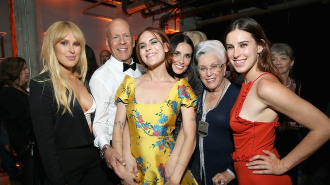 Bruce Willis: Từ nhân viên bảo vệ đến ngôi sao hàng đầu Hollywood