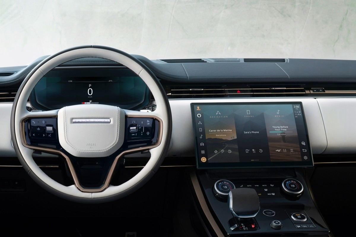 Range Rover Sport 2023 ra mắt Singapore và sắp có mặt tại Việt Nam