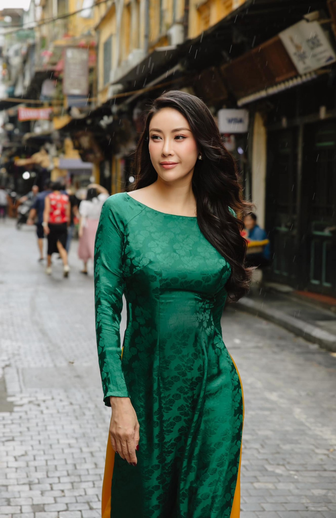 Hoa hậu Hà Kiều Anh