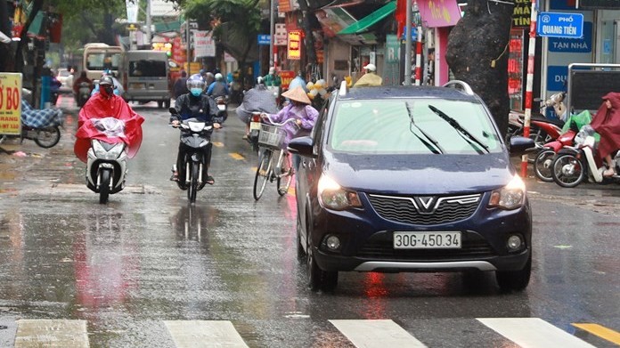 Ảnh hưởng của gió mùa Đông Bắc, từ ngày 24/2 miền Bắc chuyển rét, vịnh Bắc Bộ gió mạnh dần, giật cấp 8-9