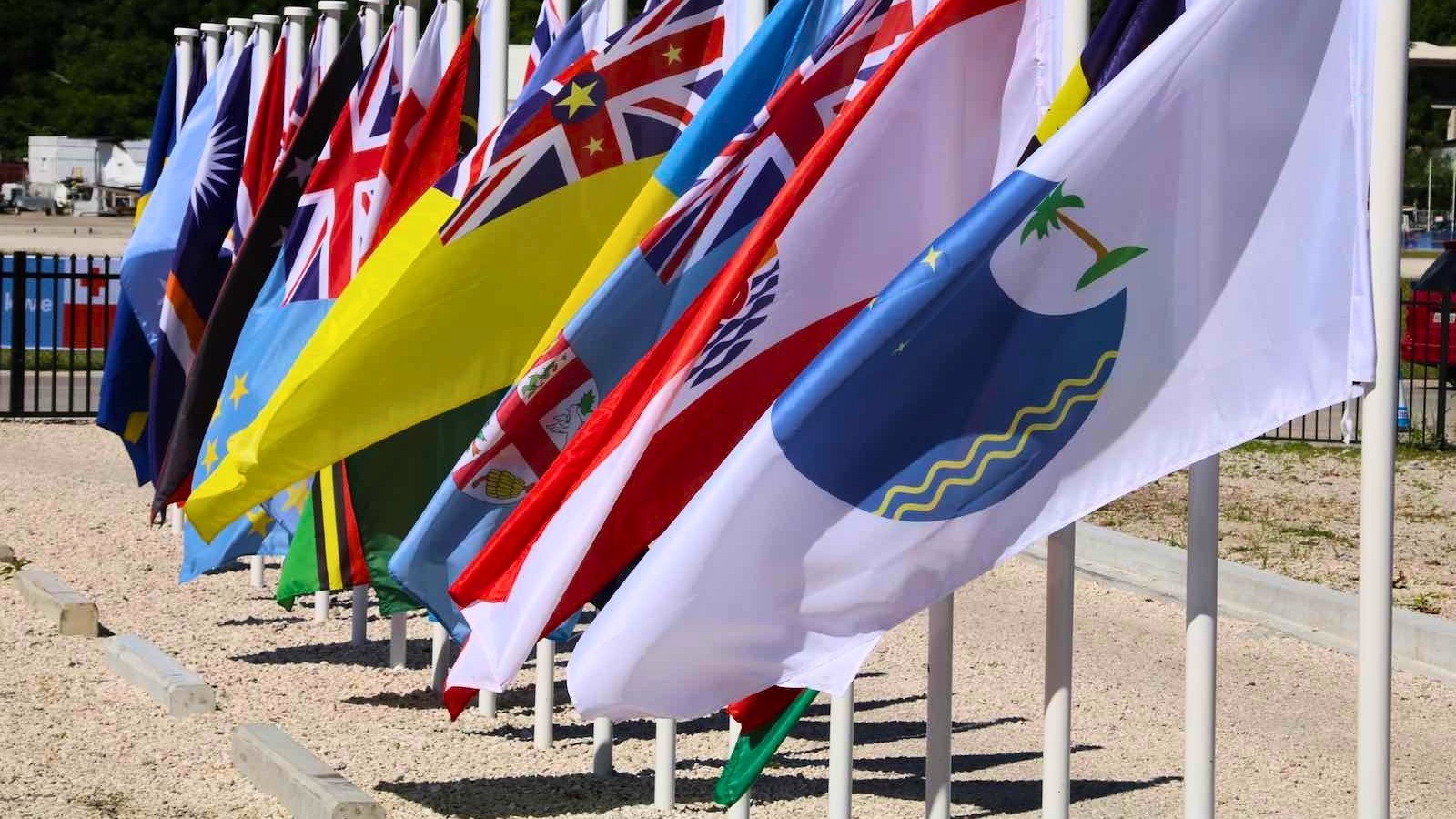 Tái kết nạp một thành viên, các quốc đảo Thái Bình Dương siết chặt tay nhau giữa biến động