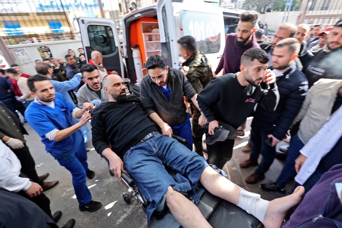 Hình ảnh hỗn loạn khi quân đội Israel đột kích Nablus