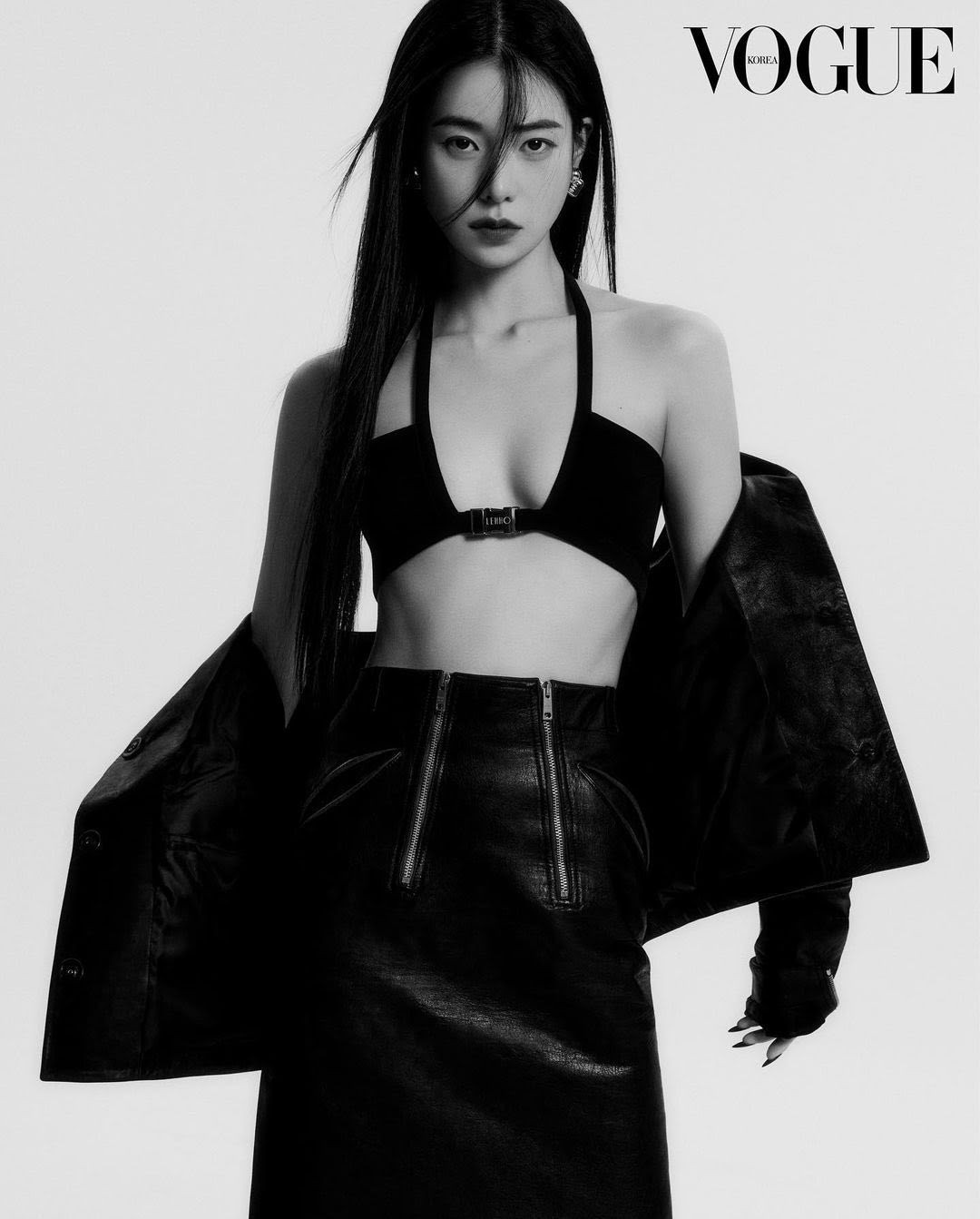 Nữ chính phim The Glory Song Hye Kyo và Lim Ji Yeon đọ độ gợi cảm