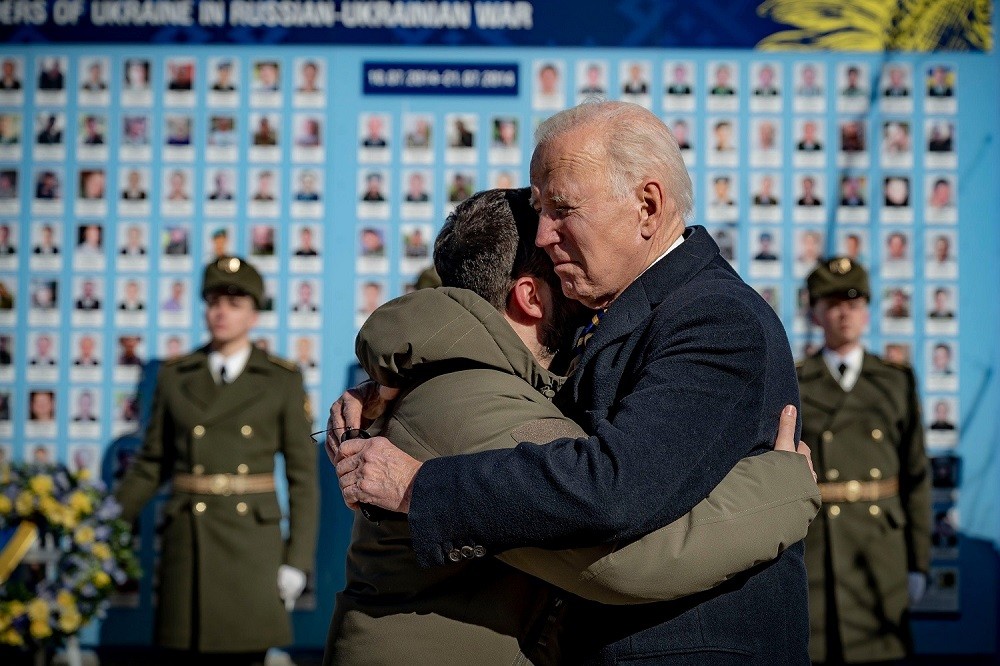 Tổng thống Mỹ Joe Biden thăm Ukraine ngày 20/2/2023. (Nguồn: AP) Tổng thống Mỹ Joe Biden thăm Ukraine ngày 20/2/2023. (Nguồn: AP)