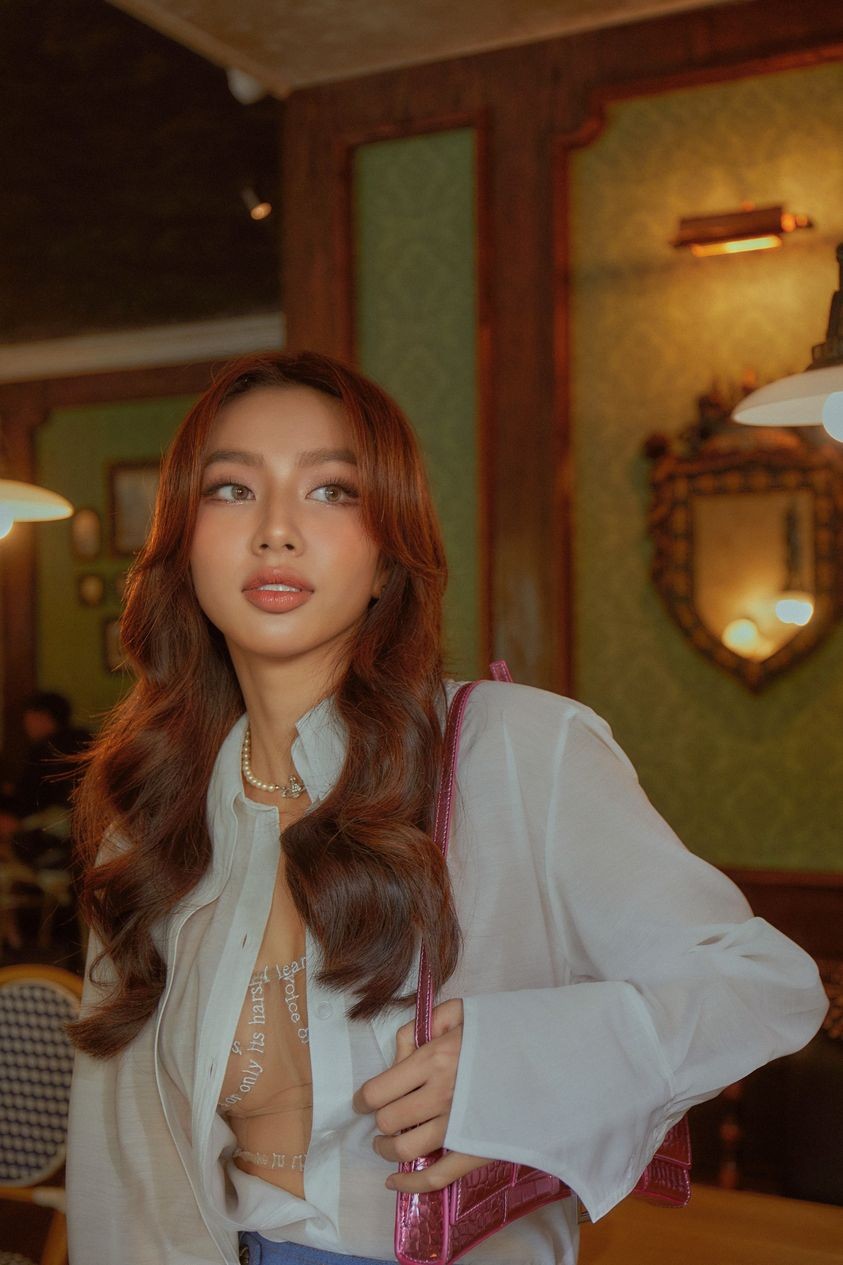 Hoa hậu Nguyễn Thúc Thùy Tiên