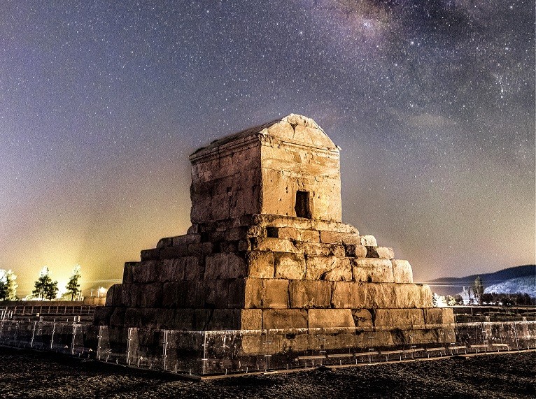 Khám phá đất nước Iran huyền diệu với những di sản đồ sộ Khám phá đất nước Iran huyền diệu với những di sản đồ sộ