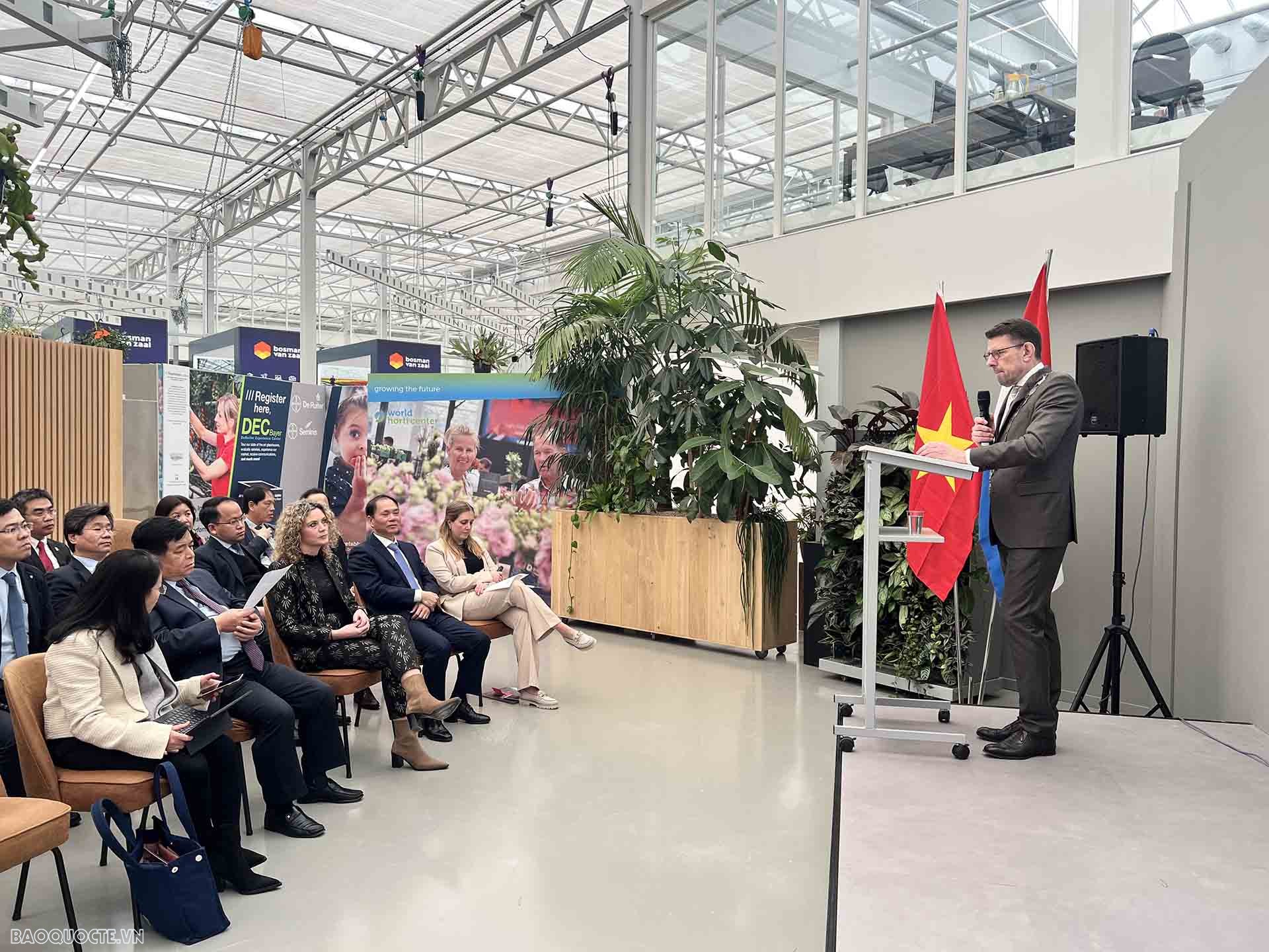 Việt Nam-Hà Lan: Thúc đẩy hợp tác về đổi mới sáng tạo và nông nghiệp sáng tạo Việt Nam-Hà Lan: Thúc đẩy hợp tác về đổi mới sáng tạo và nông nghiệp sáng tạo