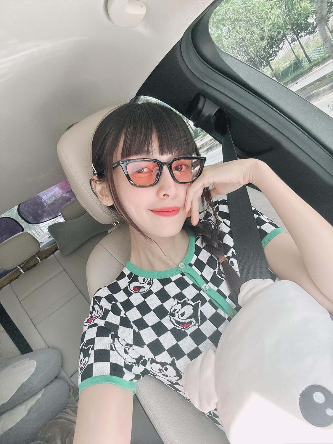 Sao Việt: Phạm Quỳnh Anh chia sẻ 'mối nguy hiểm rình rập', Xuân Bắc triết lý, Quỳnh Nga thả thính Sao Việt: Phạm Quỳnh Anh chia sẻ 'mối nguy hiểm rình rập', Xuân Bắc triết lý, Quỳnh Nga thả thính