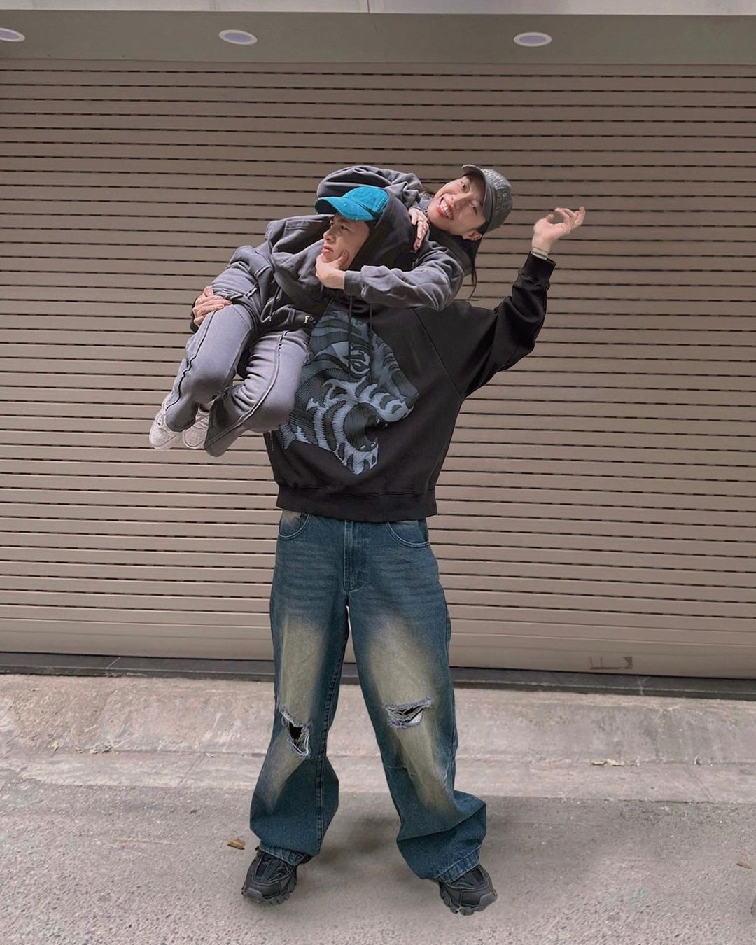 Vợ chồng Anh Tú - Diệu Nhi hài hước khiến khán giả thích thú. Vợ chồng Anh Tú - Diệu Nhi hài hước khiến khán giả thích thú.