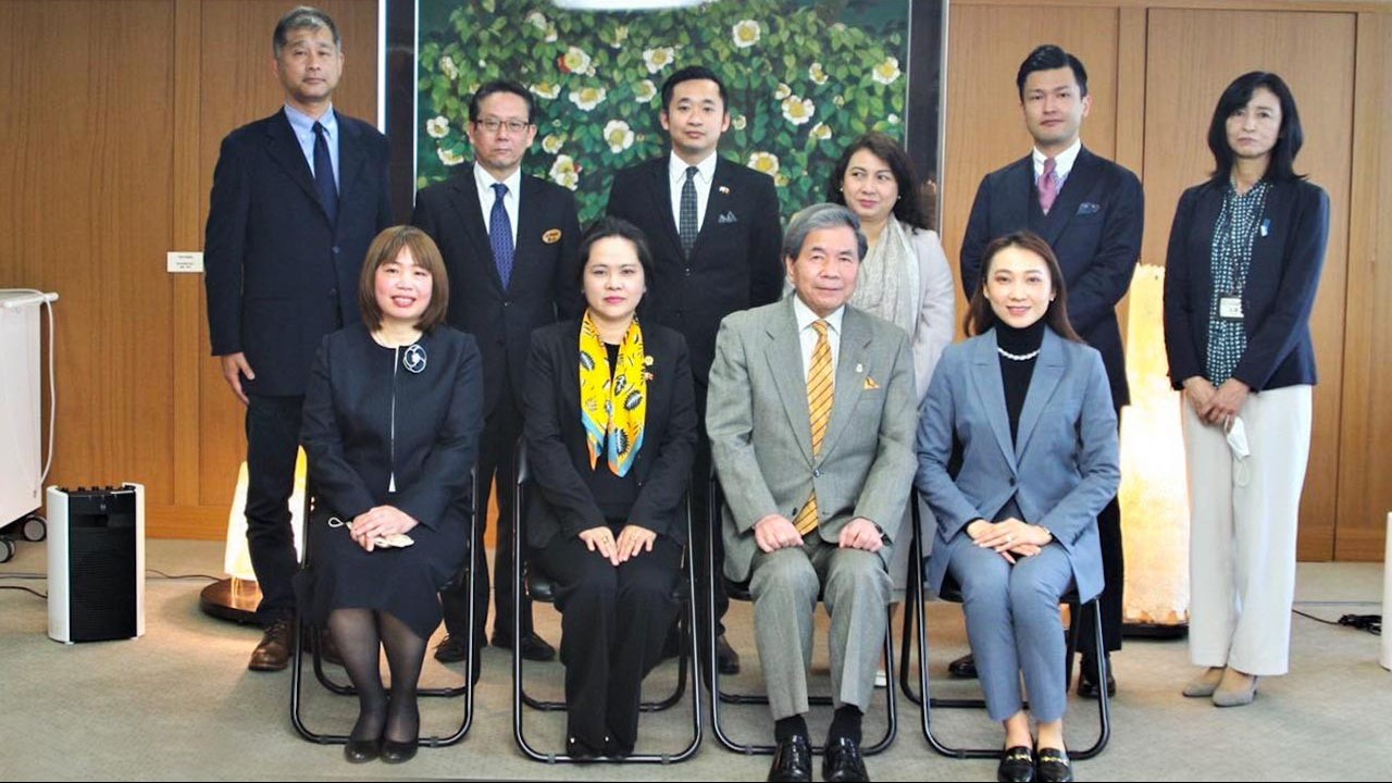 Tổng lãnh sự Việt Nam tại Fukuoka, Nhật Bản thăm, làm việc tại tỉnh Kumamoto và Kagoshima