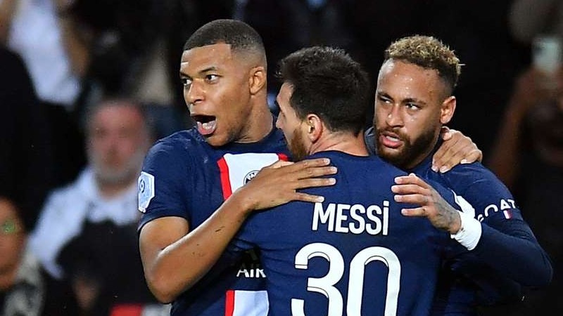 Chuyển nhượng cầu thủ ngày 27/2: PSG chỉ giữ Mbappe; Real Madrid đạt thỏa thuận ký Christian Pulisic; MU quan tâm Jeremie Frimpong