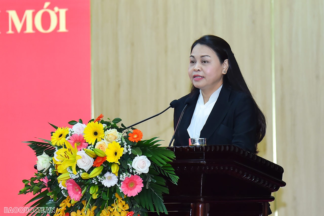 Bộ trưởng Ngoại giao Bùi Thanh Sơn dự Hội nghị tổng kết 10 năm thực hiện Nghị quyết Trung ương 8 khóa XI tỉnh Ninh Bình