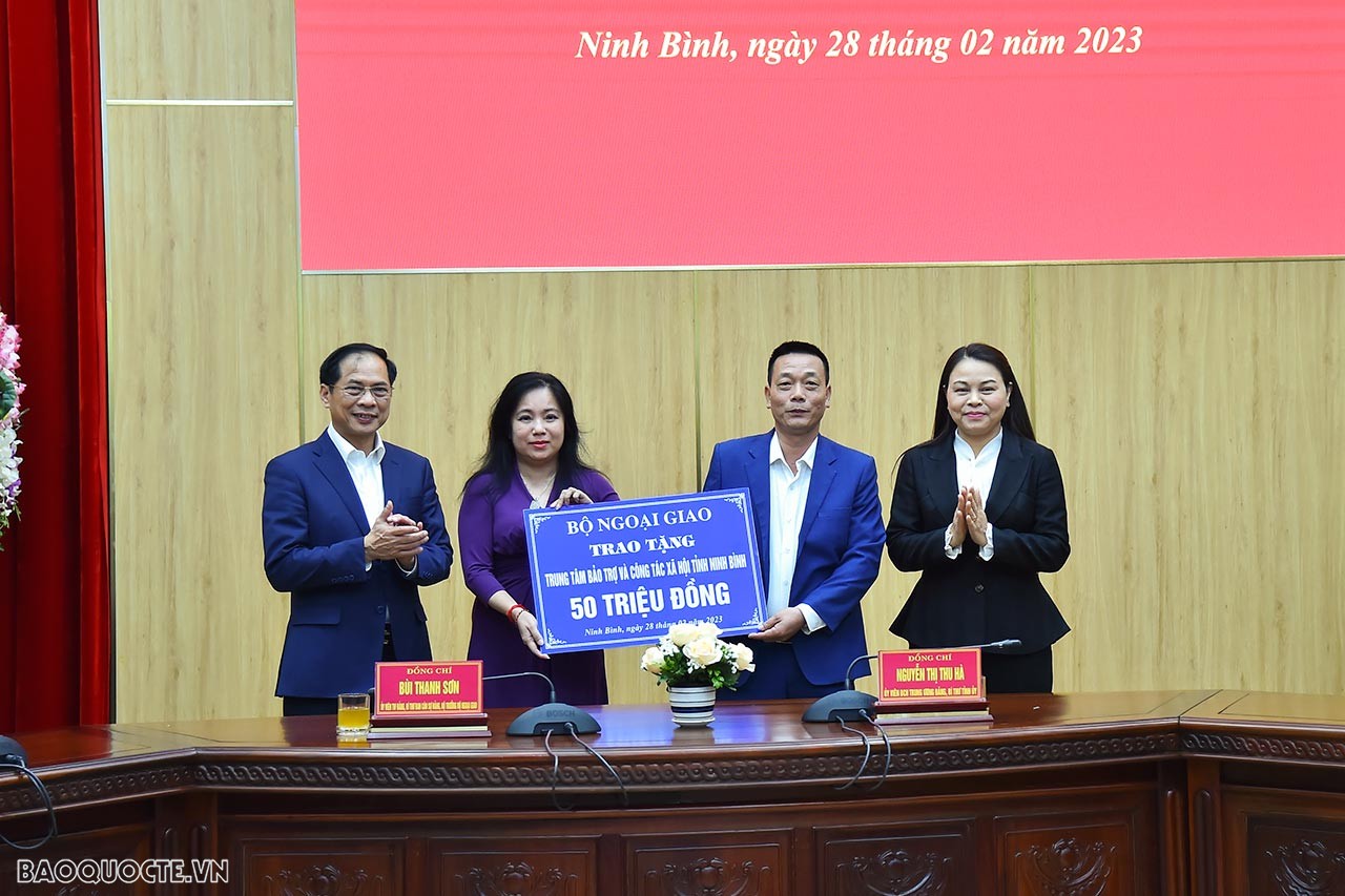 Ninh Bình phối hợp với Bộ Ngoại giao thúc đẩy hoạt động kinh tế đối ngoại