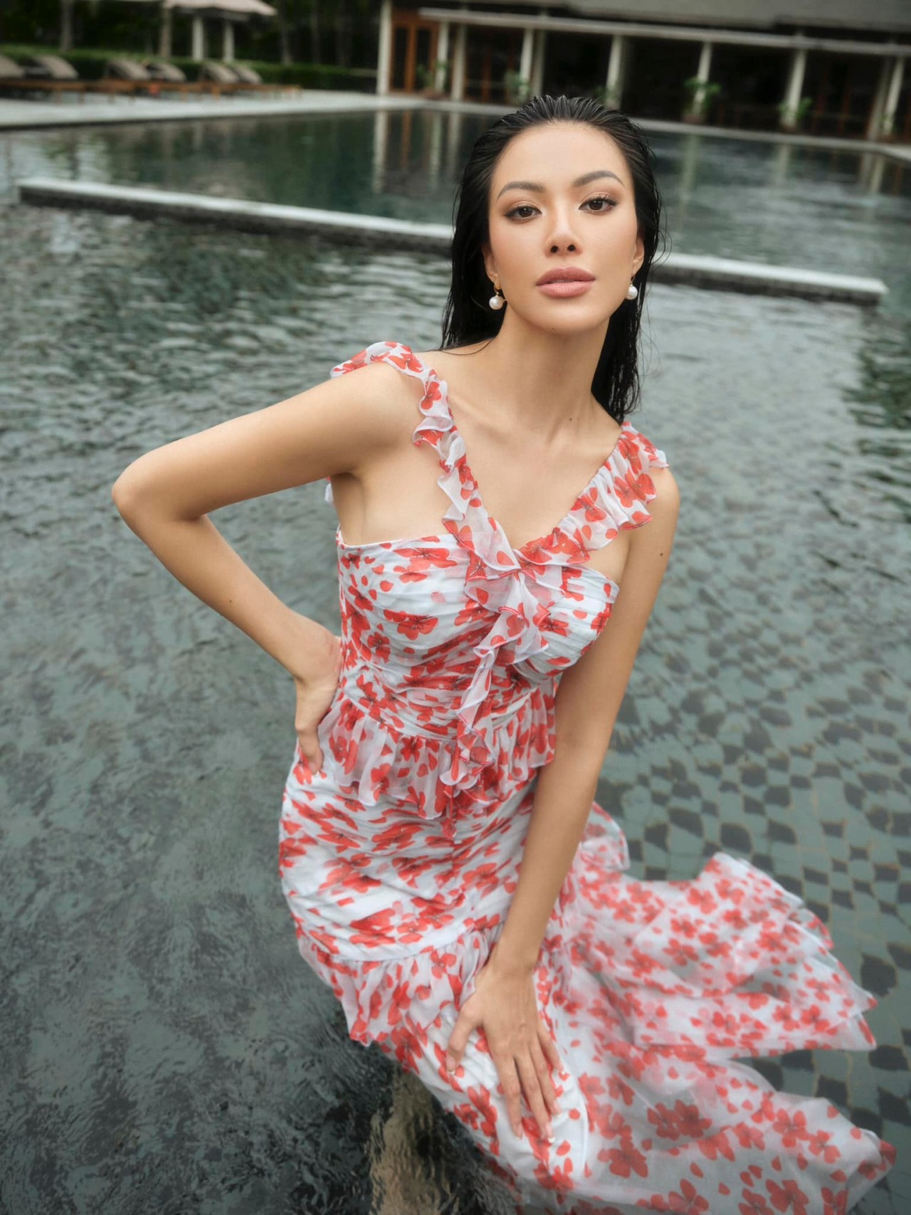 Á hậu Kim Duyên