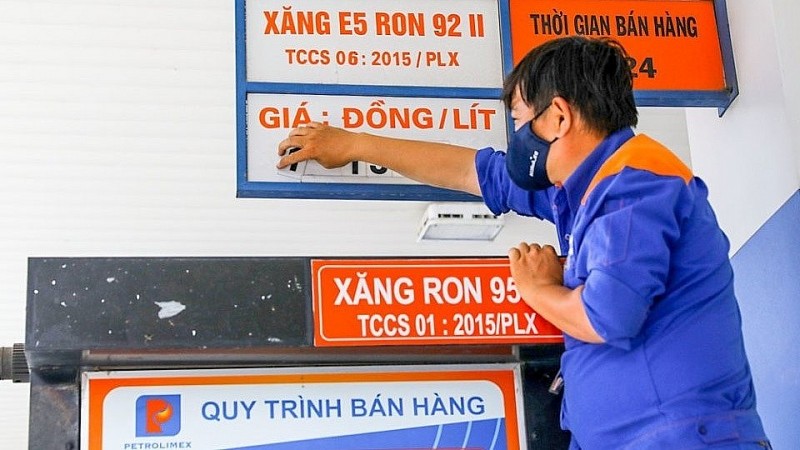 Giá xăng dầu hôm nay 2/3: ; giá xăng dầu trong nước tiếp tục giảm từ 15h hôm nay Giá xăng dầu hôm nay 2/3: ; giá xăng dầu trong nước tiếp tục giảm từ 15h hôm nay
