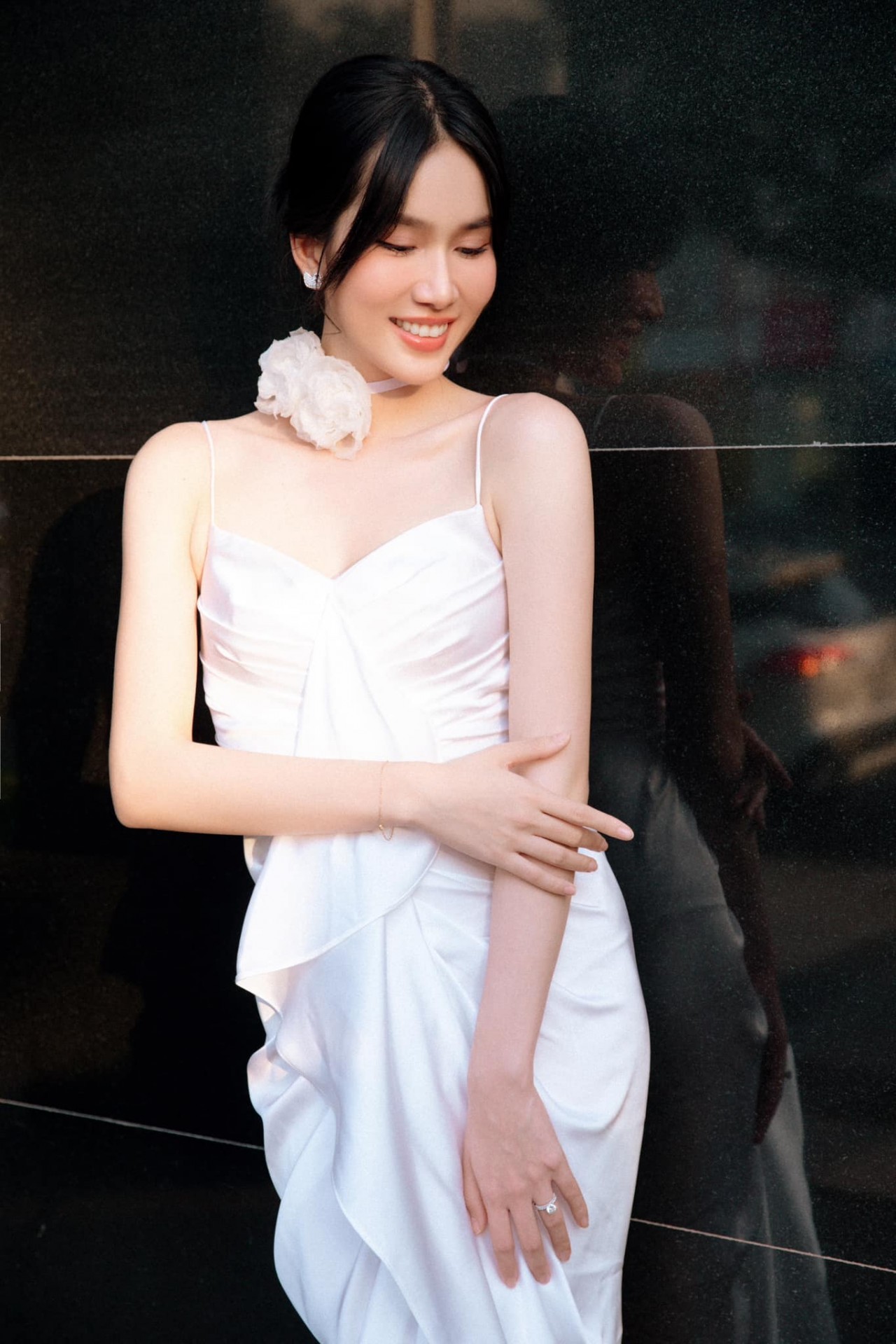 Á hậu Phương Anh