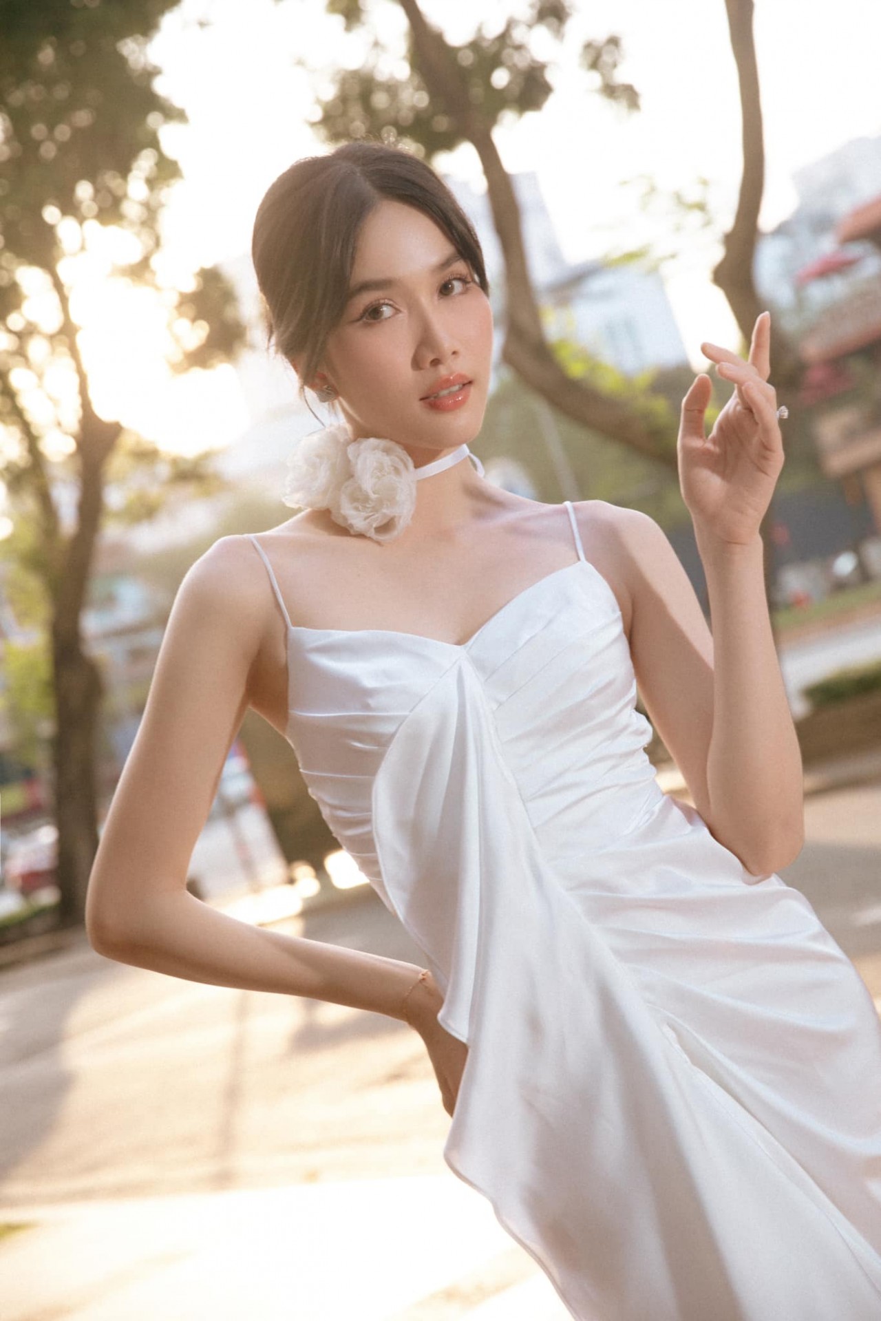 Á hậu Phương Anh