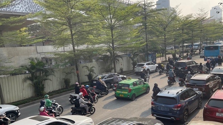 Dự báo thời tiết đêm nay và ngày mai (2-3/3): Hà Nội đêm và sáng trời rét, sương mù nhẹ, không mưa, ngày nắng; Đông Nam Bộ nắng nóng, 36 độ C