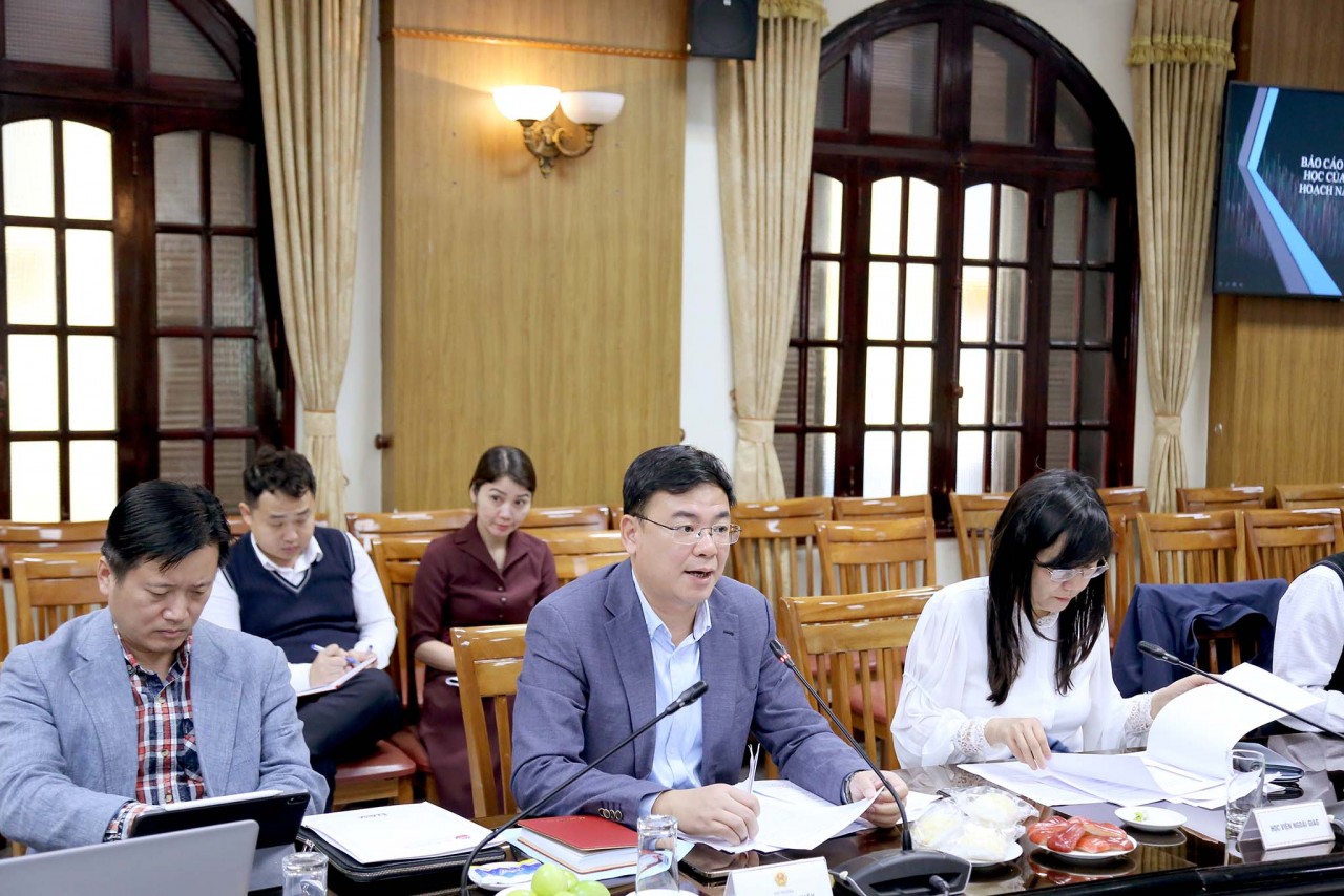 Bộ Ngoại giao: Tọa đàm về “Kế hoạch công tác nghiên cứu khoa học năm 2023 và định hướng thời gian tới” Công tác nghiên cứu khoa học của Bộ Ngoại giao đã có những bước chuyển cả ở chiều rộng và chiều sâu