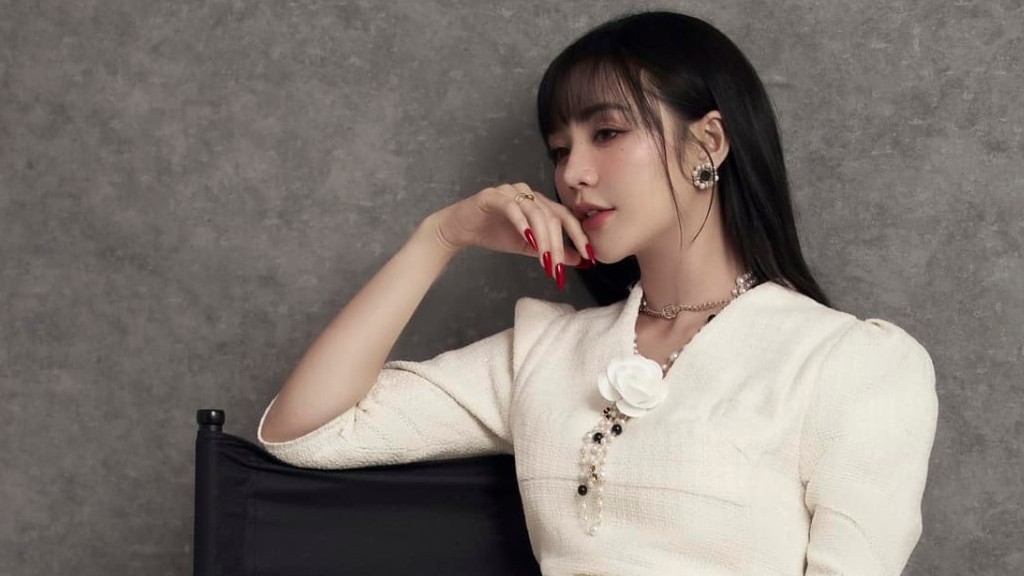 Gu thời trang thanh lịch của Quỳnh Kool Đừng làm mẹ cáu