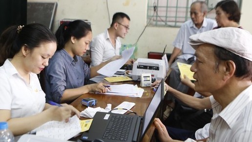 Đóng bảo hiểm xã hội 15 năm hưởng lương hưu thấp còn hơn rút một lần...