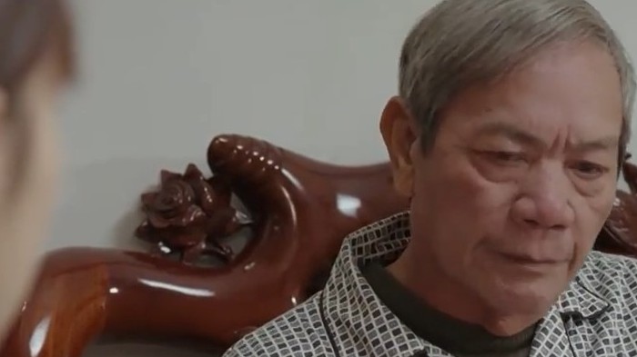 Dưới bóng cây hạnh phúc tập 28: Bố chồng Son trao tài sản cuối cùng của mình cho con dâu