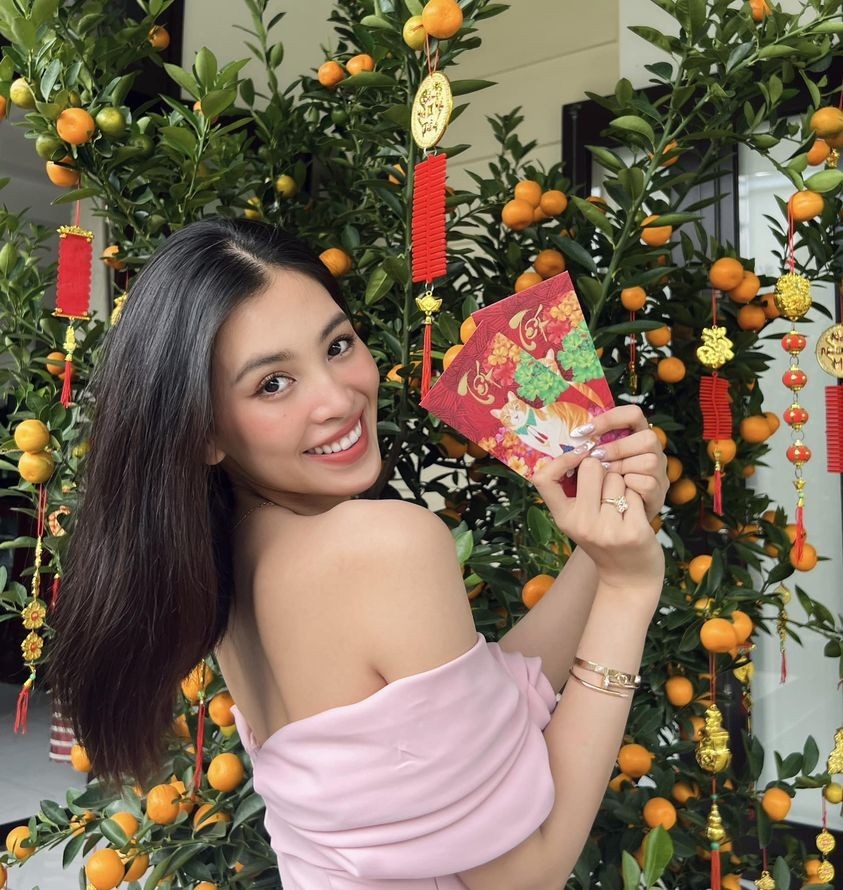 Mê đắm nhan sắc bộ 3 giám khảo quyền lực Lương Thùy Linh - Tiểu Vy- Đỗ Thị Hà