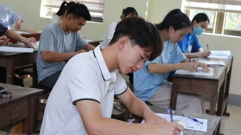 Tuyển sinh Đại học năm 2023: Lần đầu tiên quy định mới về điểm ưu tiên có hiệu lực