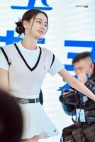 Địch Lệ Nhiệt Ba xuất hiện đẹp như búp bê sau thời gian 'vắng bóng'