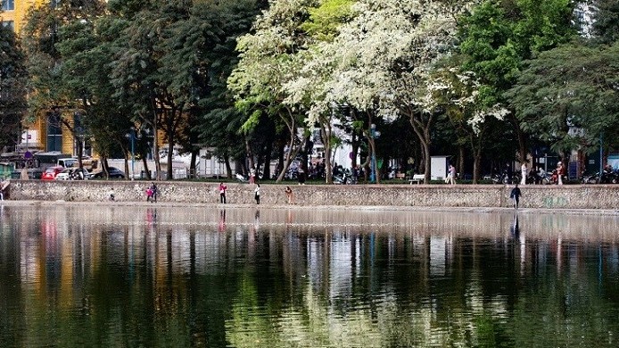 Dự báo thời tiết đêm nay và ngày mai (3-4/3): Hà Nội, Bắc Bộ, Bắc Trung Bộ rét về đêm và sáng, sương mù nhẹ; nhiều nơi nắng, Đông Nam Bộ nắng nóng