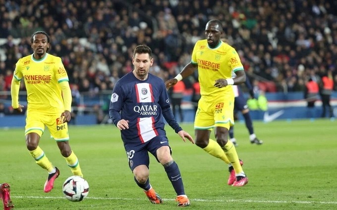 ‘Vượt mặt’ Ronaldo, Messi ‘bỏ túi’ 1000 bàn thắng và kiến tạo trong sự nghiệp