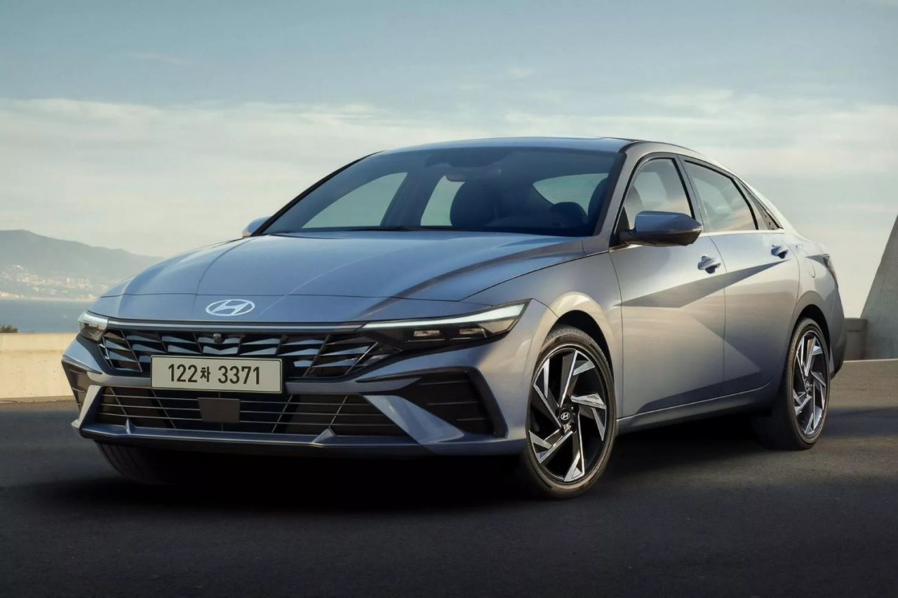 Hyundai Elantra 2024 lộ diện tại Hàn Quốc với thiết kế lạ lẫm Hyundai Elantra 2024 lộ diện tại Hàn Quốc với thiết kế lạ lẫm