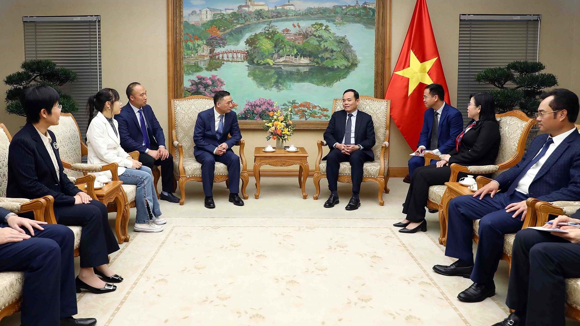 Phó Thủ tướng Trần Lưu Quang tiếp Chủ tịch Tập đoàn Sunny