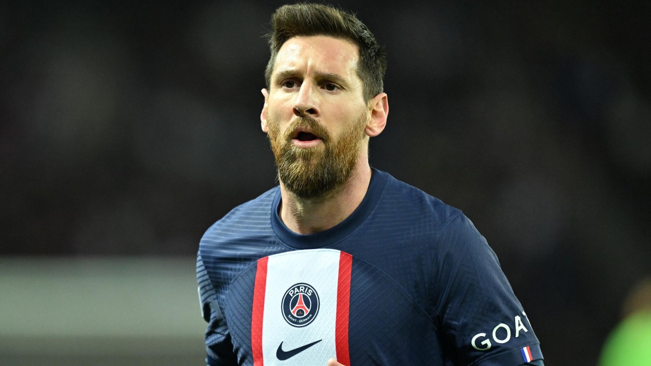 : PSG đàm phán gia hạn Messi; : PSG đàm phán gia hạn Messi;