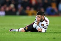 HLV Erik ten Hag khẳng định Bruno Fernandes tiếp tục đeo băng đội trưởng MU