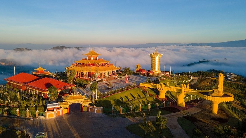 Chiêm ngưỡng Không gian Văn hóa Tâm linh Phật giáo Kim Cương thừa tại Lâm Đồng