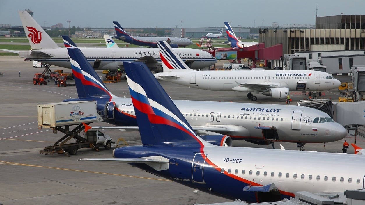 Việt Nam hoan nghênh Nga đơn giản hóa thủ tục visa cho công dân