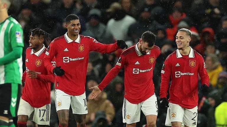 Europa League vòng 1/8 lượt đi: Hai đại diện nước Anh giành lợi thế