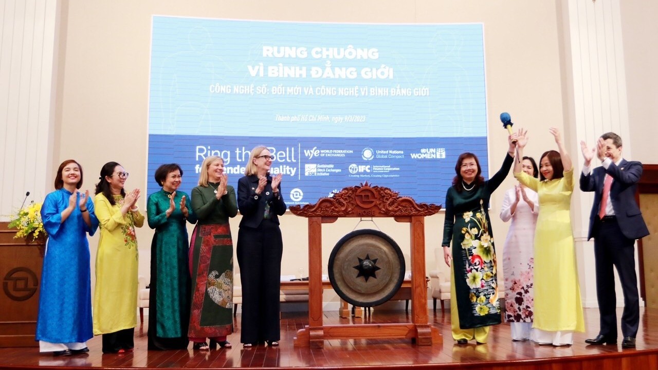 Sở giao dịch chứng khoán Thành phố Hồ Chí Minh rung chuông vì bình đẳng giới