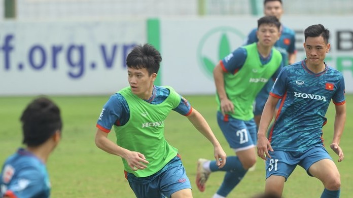 Toàn cảnh buổi tập của đội tuyển Việt Nam với Huấn luyện viên Philippe Troussier