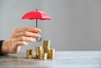 Giá vàng hôm nay 9/5/2023: Giá vàng biến động, vẫn là nơi ‘hạ cánh an toàn’ của chuyến bay trốn rủi ro suy thoái, có lãi ngay khi mua-bán vàng SJC