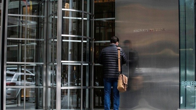 Thêm một ngân hàng Mỹ phá sản