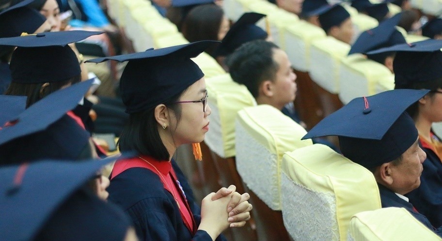 Xét giáo sư, phó giáo sư năm 2023: Thẩm định kỹ công trình khoa học có sử dụng AI