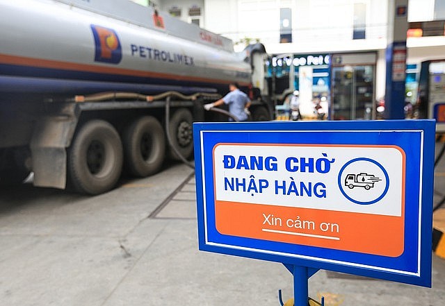 Giá xăng dầu hôm nay 14/3: Ám ảnh khủng hoảng tài chính kéo tụt giá dầu; giá xăng trong nước tăng đồng loạt tăng Giá xăng dầu hôm nay 14/3: Ám ảnh khủng hoảng tài chính kéo tụt giá dầu; giá xăng trong nước đồng loạt tăng