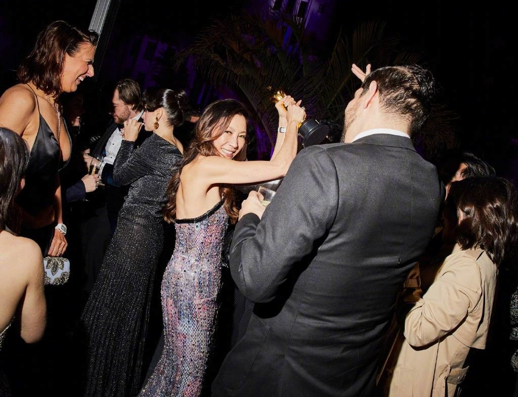 Dương Tử Quỳnh hân hoan dự tiệc hậu Oscar Dương Tử Quỳnh hân hoan dự tiệc hậu Oscar