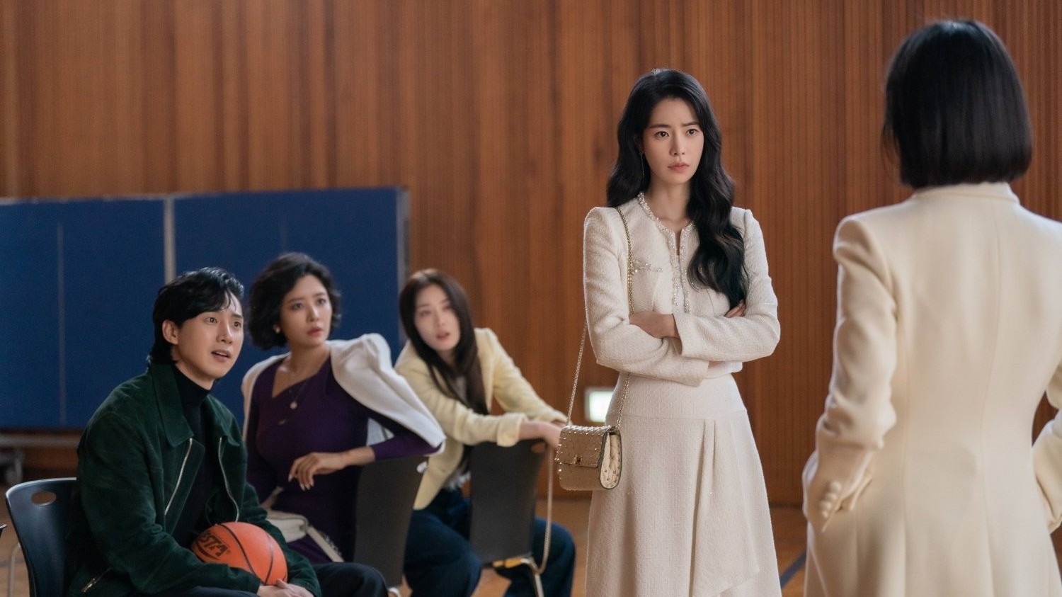 The Glory 2 - Vinh quang trong thù hận 2 gây sốt mạng xã hội toàn cầu